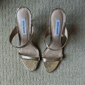 Steve Madden Metallic Gold Heels, size 7.5